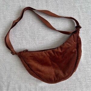 Uniqlo Round Mini Shoulder Bag